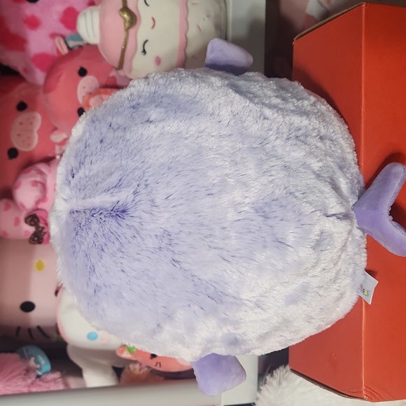Squishmallows Ellwn Purple Seal Fuzzamallow 12" - Picture 3 of 3